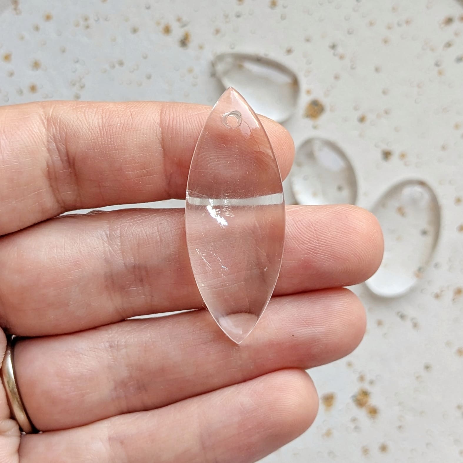 cabochon pierre naturelle cristal de roche