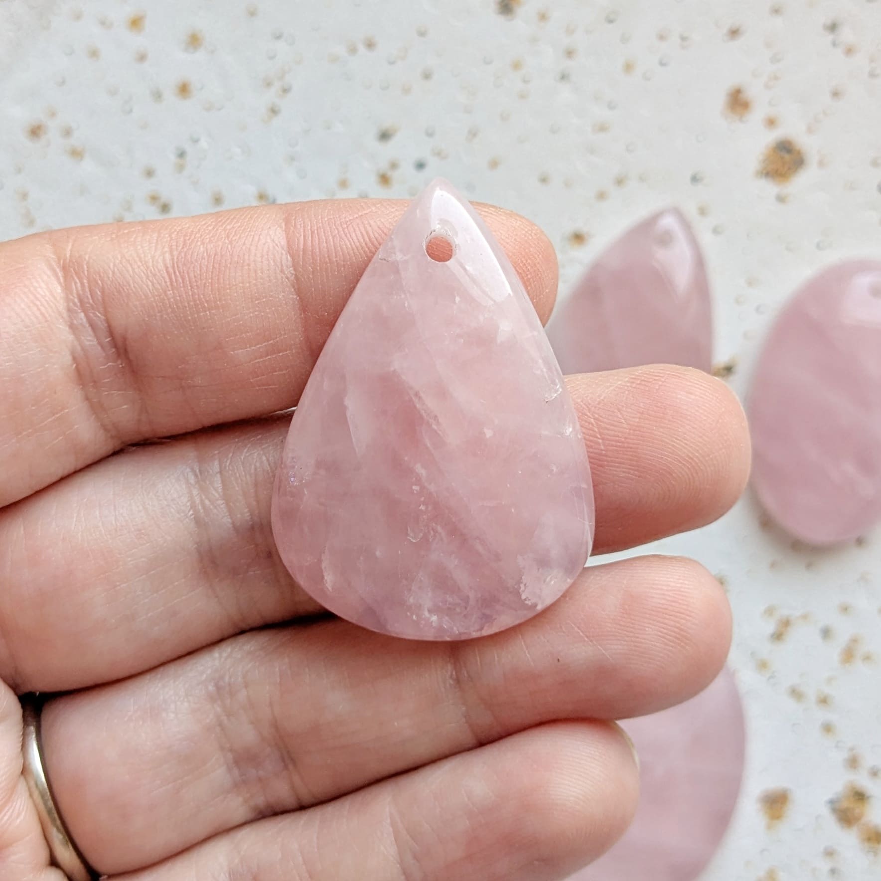 Cabochon pierre naturelle quartz rose