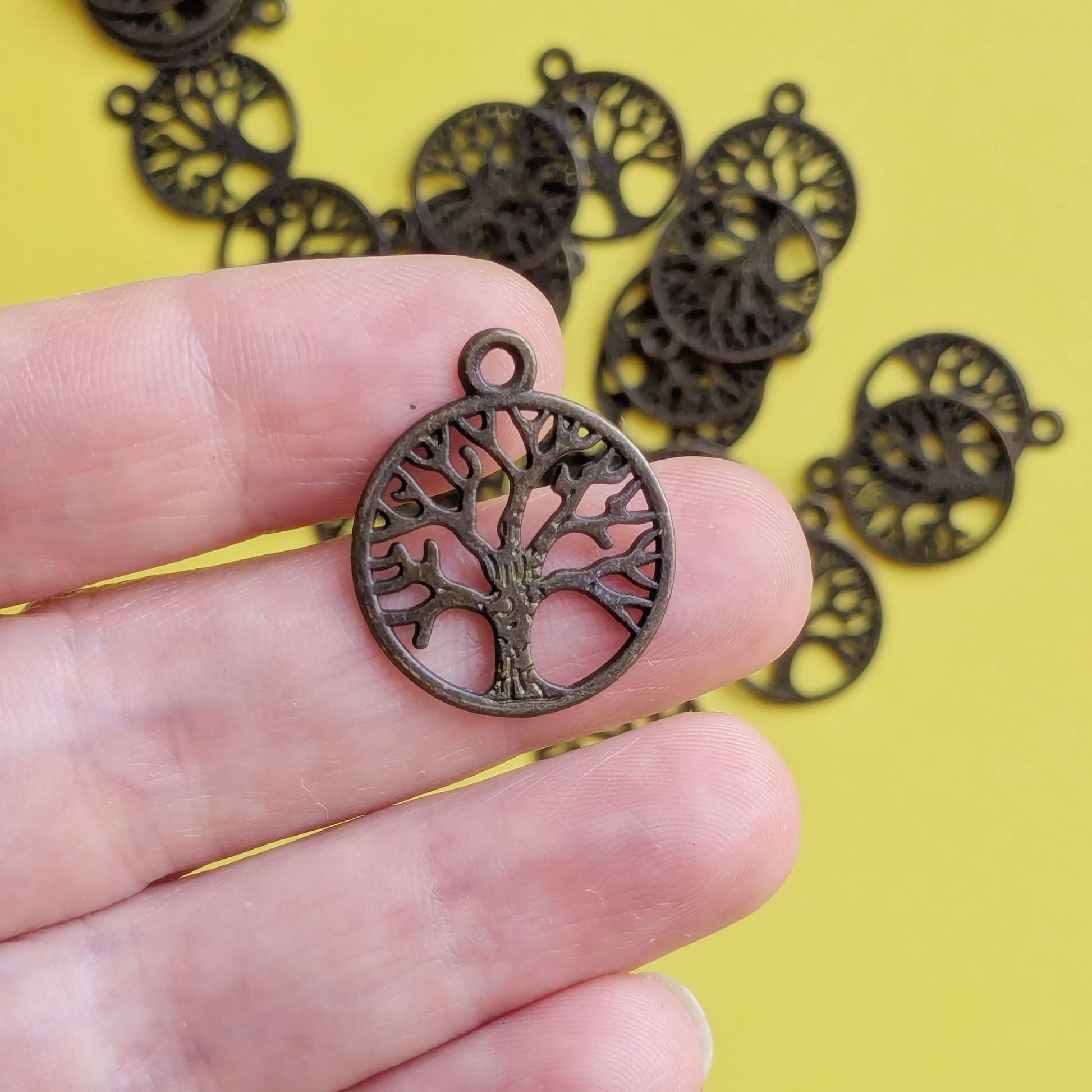 Breloque arbre de vie bronze