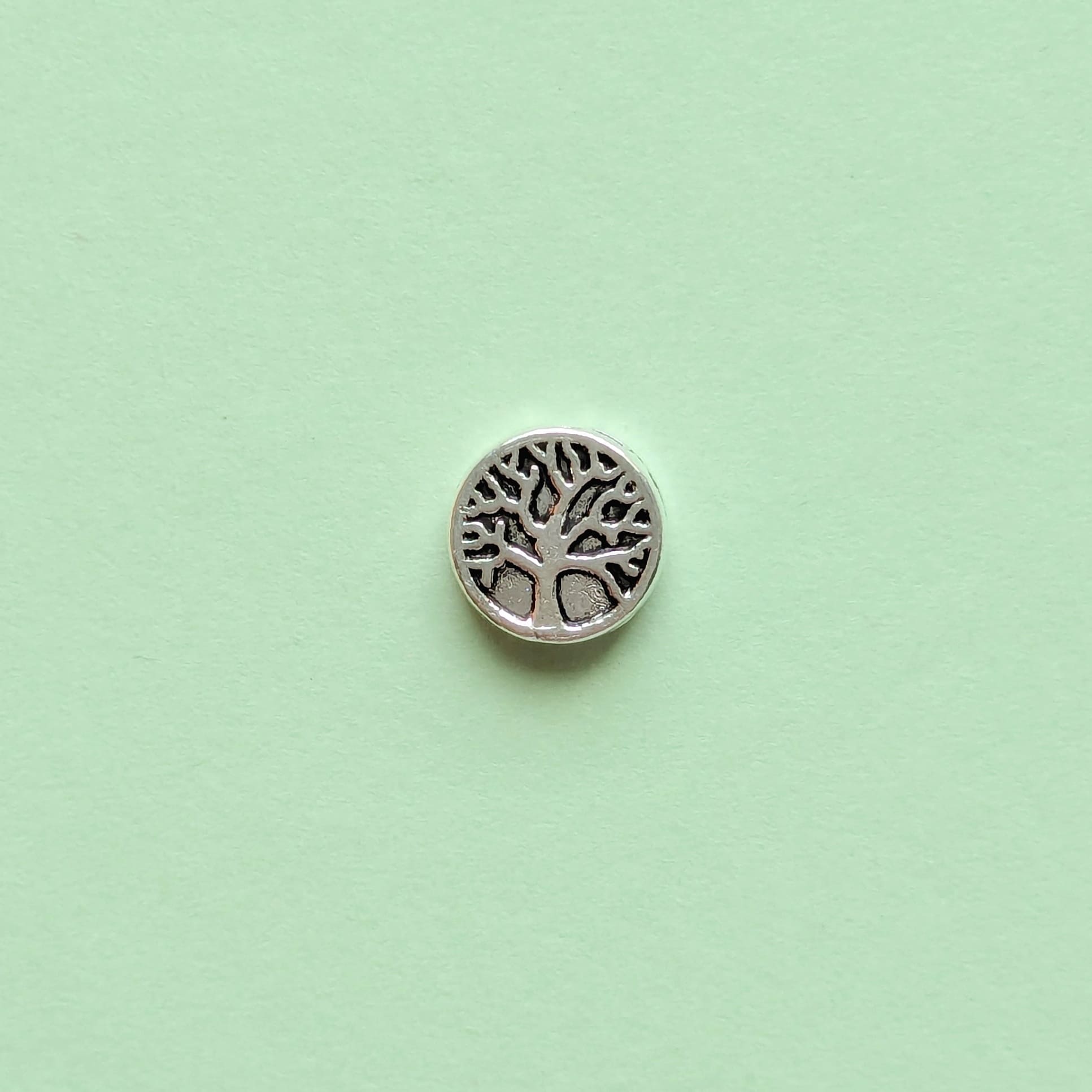 Breloque mini arbre de vie argenté